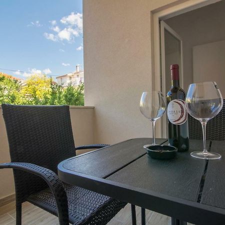 Apartments Smokva マカルスカ エクステリア 写真