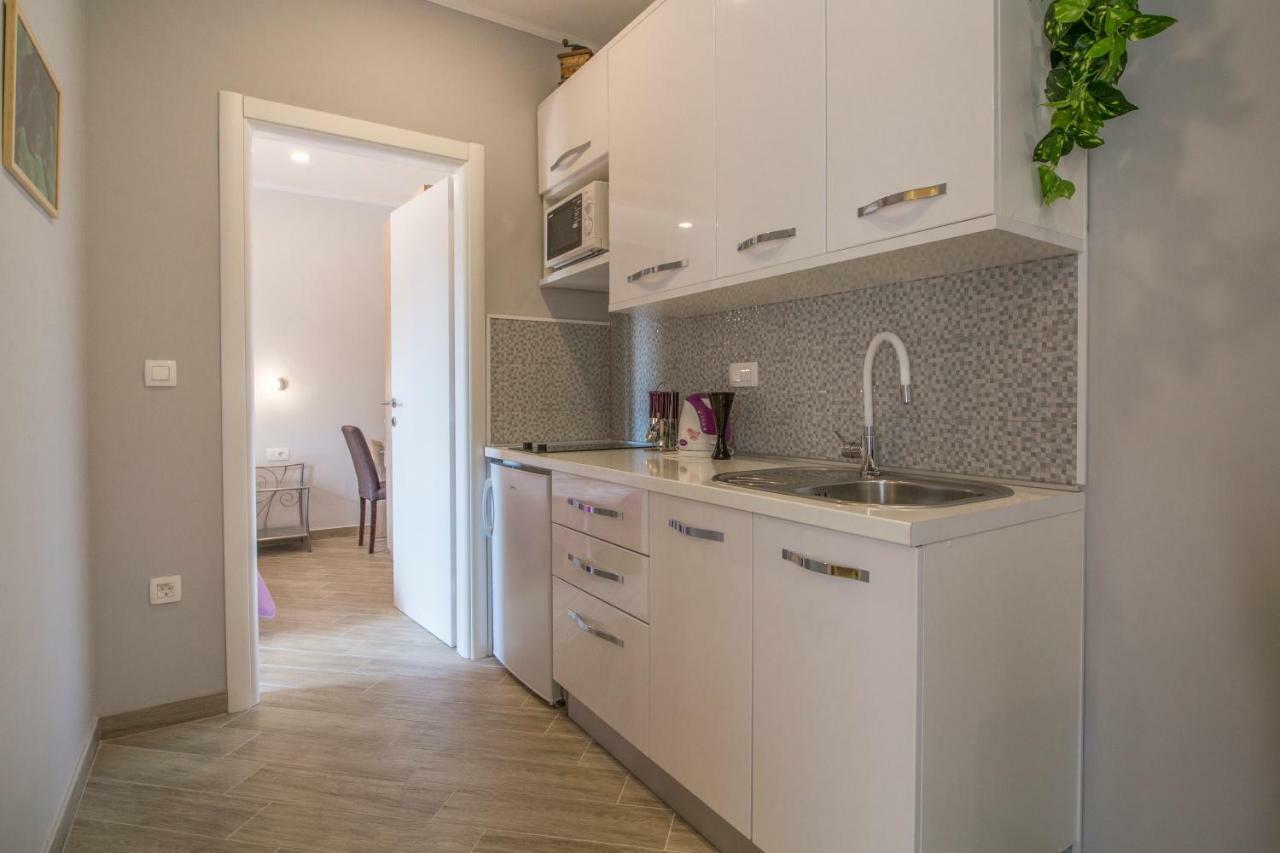 Apartments Smokva マカルスカ エクステリア 写真