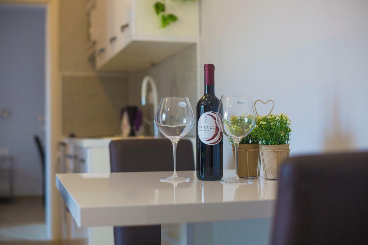 Apartments Smokva マカルスカ エクステリア 写真