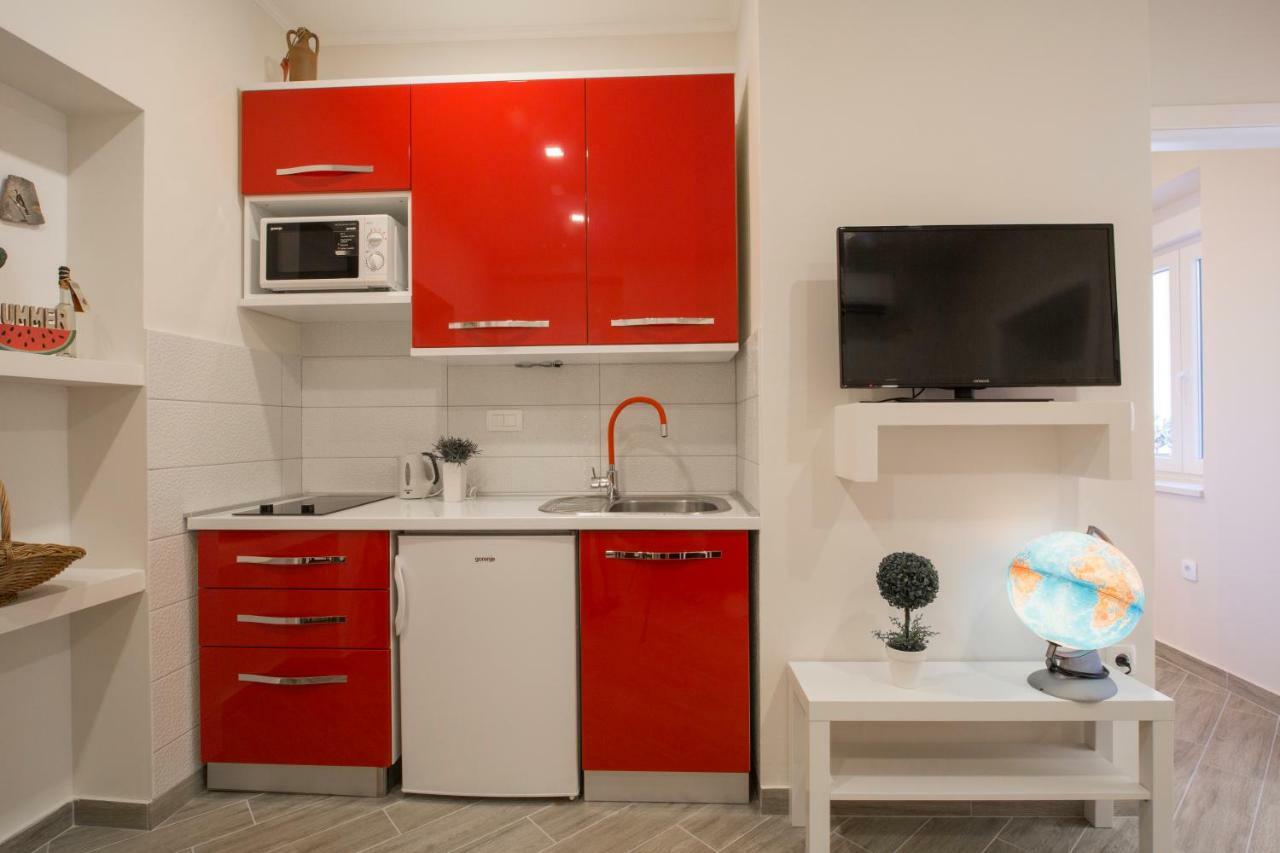 Apartments Smokva マカルスカ エクステリア 写真